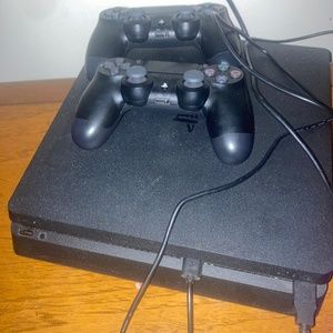PlayStation 4 w/ 2 Controllers